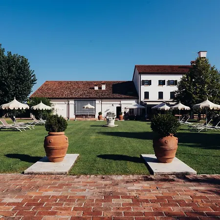 Giulia Relais &