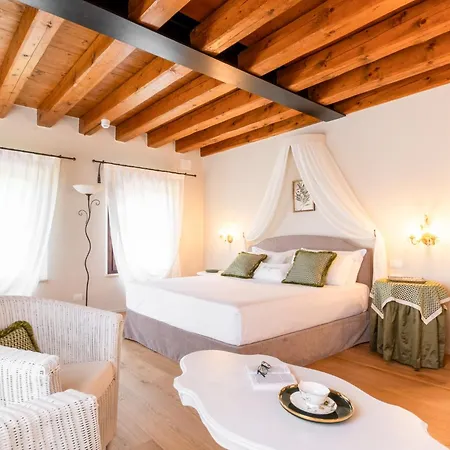 Hotel Giulia Relais &