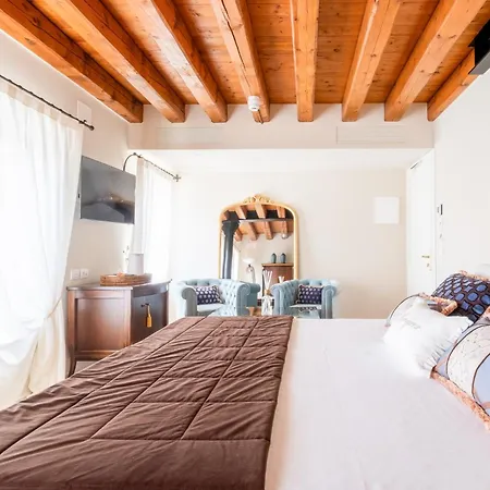 Giulia Relais & 酒店 耶索洛