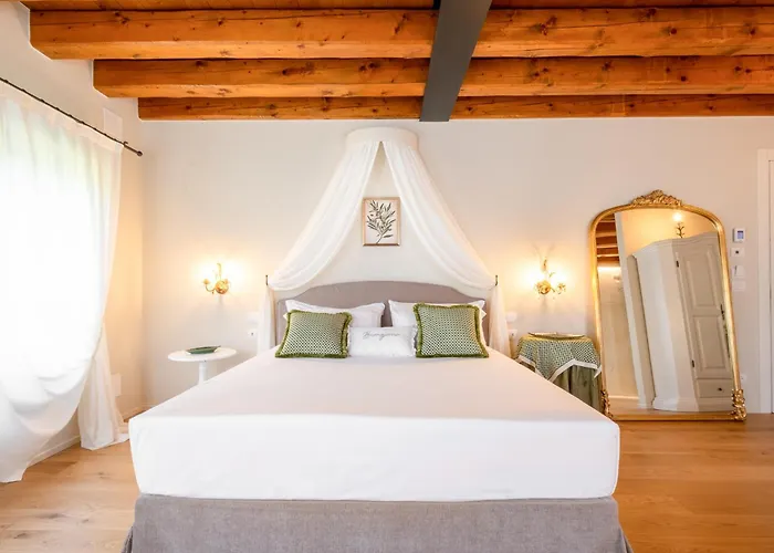 Hotell Giulia Relais & *